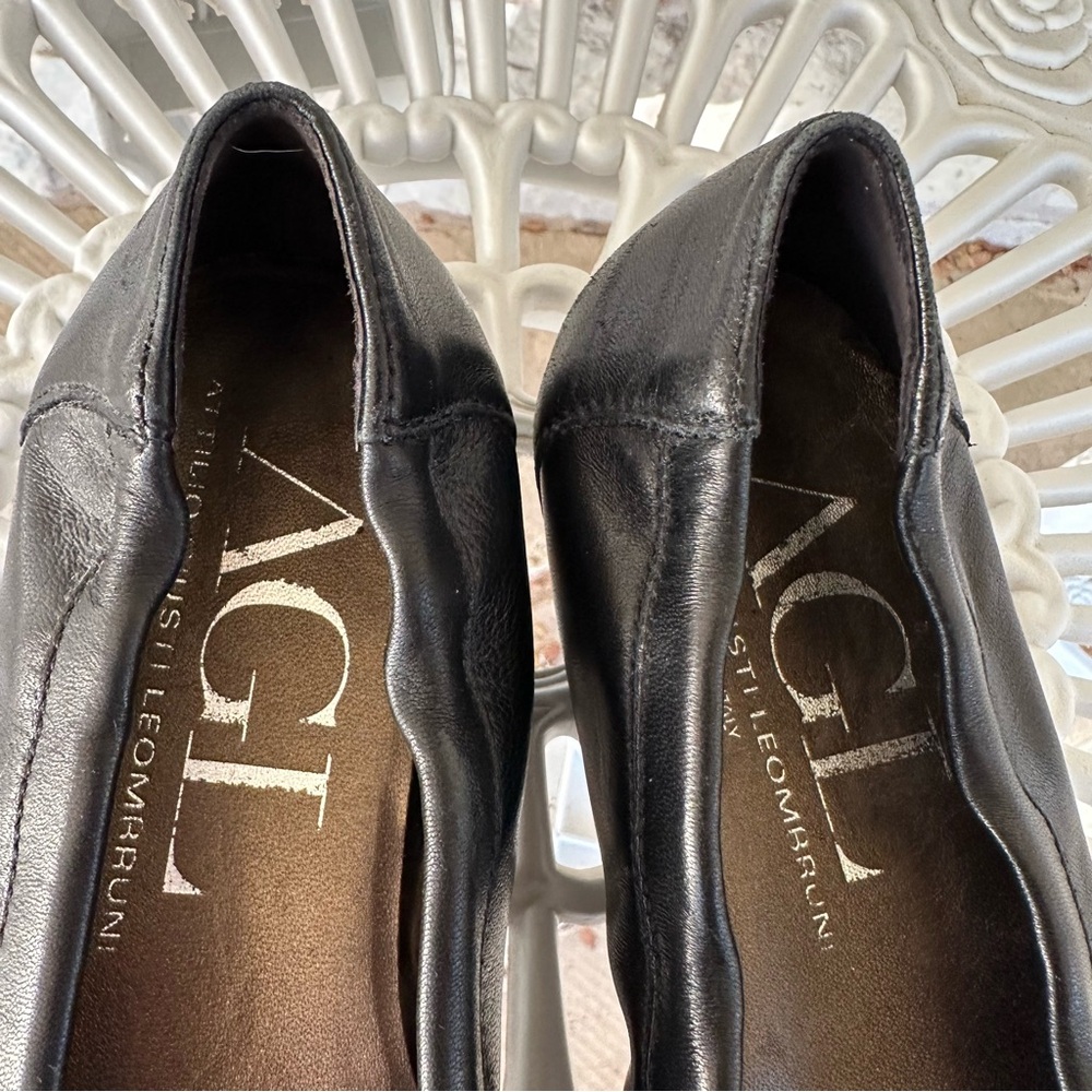 AGL Black Patent Flats with Buckle - Picture 3 of 6